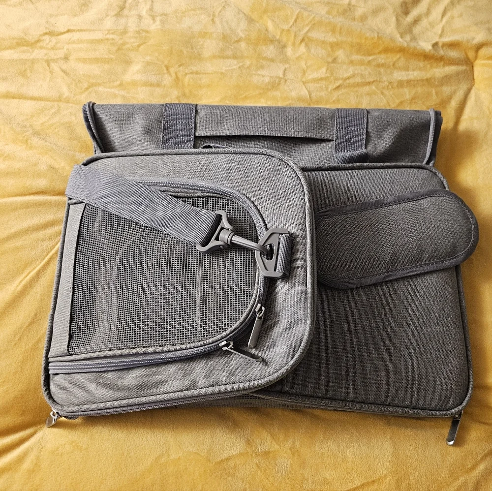Pet Carrier/Calapsibal